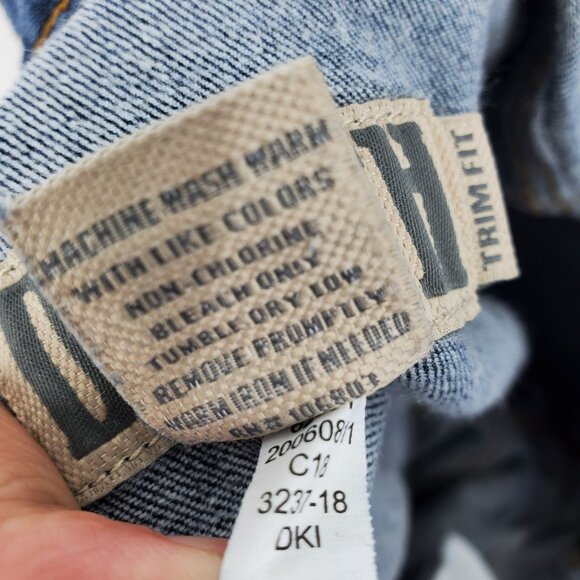 Duluth Trading Co Flex Weekender Trim Fit Men's Dark Wash Denim Jeans 42x30 - Picture 4 of 9